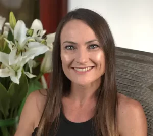 Debbie-Lee Debbie-Lee